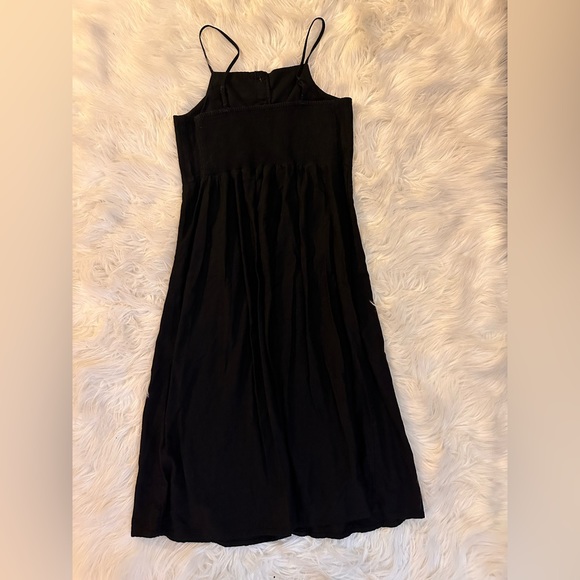 Old Navy black below knee dress with buttons down front size: M - Picture 4 of 4